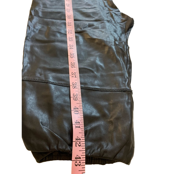 Wilfred Free Leggings Womens Medium Black Aritzia Daria Vegan Faux Leather M - Picture 3 of 8